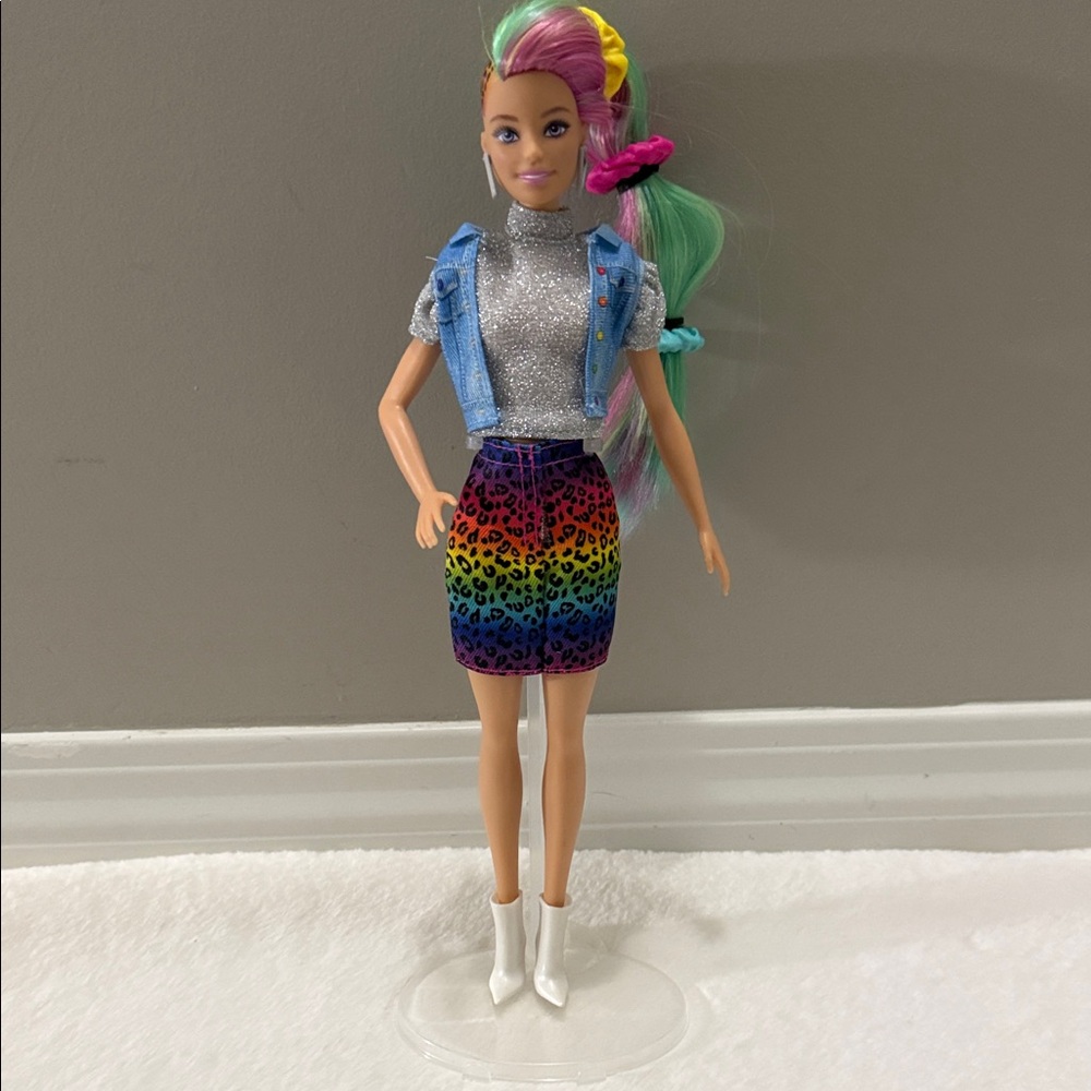 Barbie Leopard Rainbow Hair